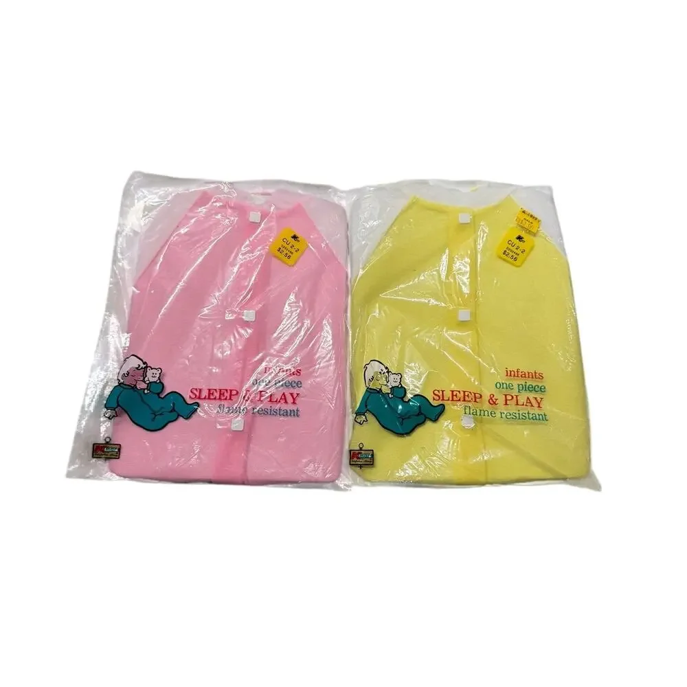Vintage Infants Sleep & Play One Piece Set of 2 Size Small
